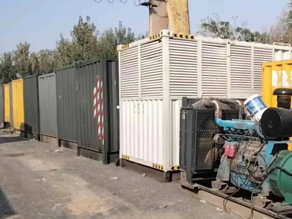 许昌200KW柴油发电机机组每小时油耗是多少?